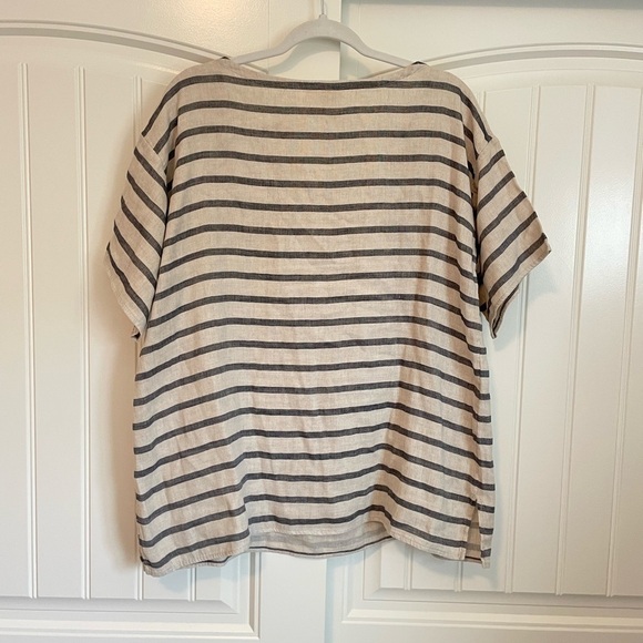 Eileen Fisher striped boxy boatneck linen and organic cotton top size large - Picture 7 of 8
